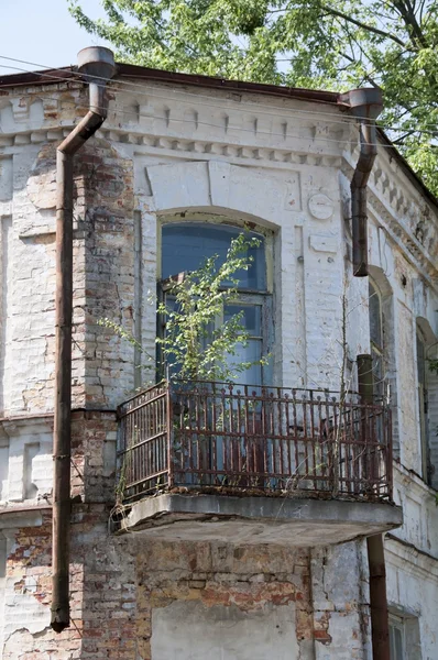 Casa abandonada — Fotografia de Stock