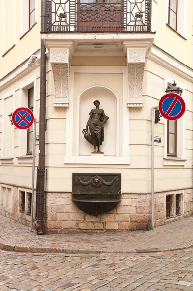 Old street in Riga — Stock Photo, Image