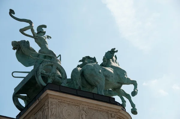 Praça de Heroe Budapeste, Hungria — Fotografia de Stock