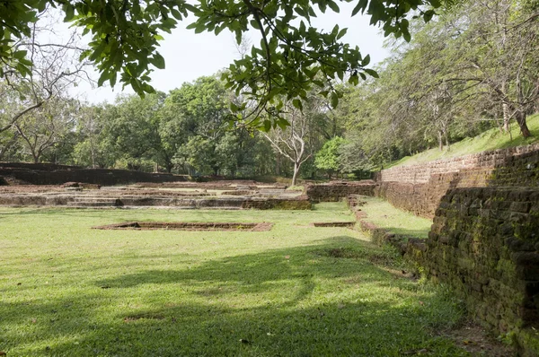 斯里兰卡、 锡兰、 锡吉里亚废墟 — 图库照片