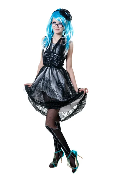 Mooi meisje in zwart jurk — Stockfoto