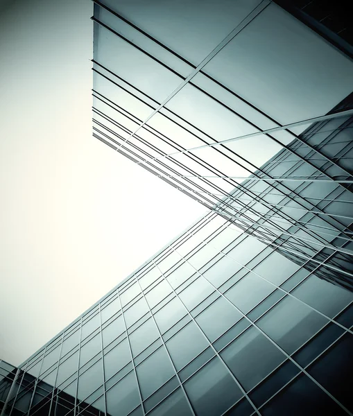 Moderne glas wolkenkrabber perspectief weergave — Stockfoto