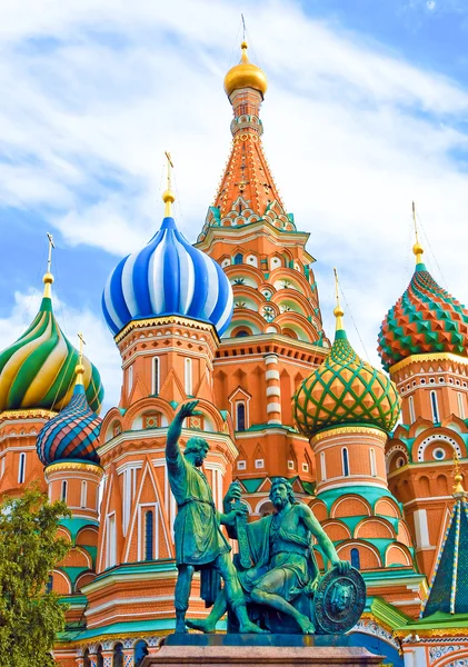 在莫斯科，俄罗斯红场瓦西里 · 祝福之大教堂 — 图库照片
