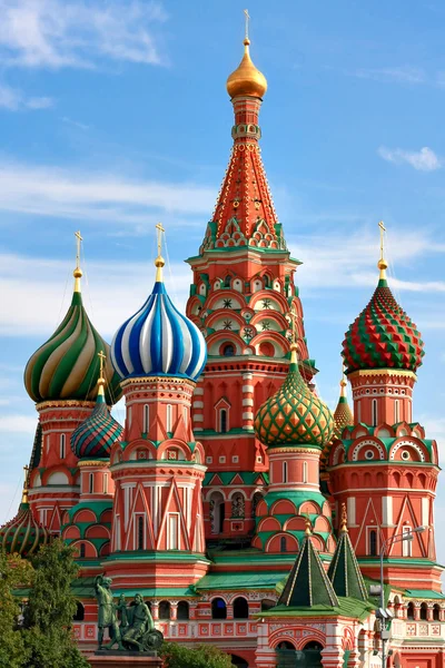 Kopuły katedry głowy St Basil's na placu czerwonym, Mosco — Zdjęcie stockowe