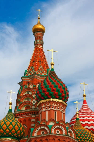 聖。ロシアモスクワの赤の広場にあるバジル大聖堂 — ストック写真