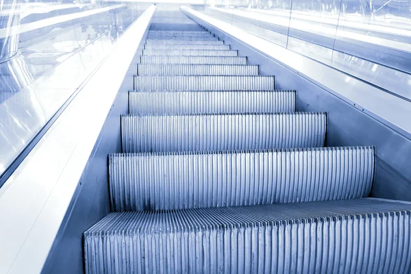 Rörelse av försvinnande rulltrappa — Stockfoto