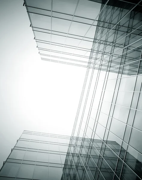 Scomparire luminosità edifici per uffici in vetro al mattino, w — Foto Stock
