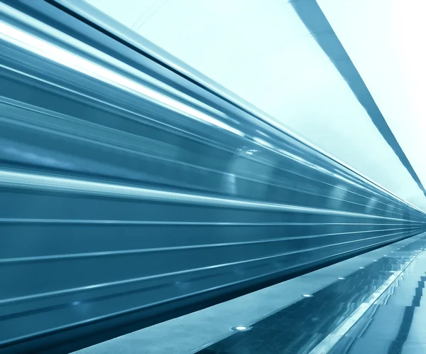 Tren rápido azul —  Fotos de Stock