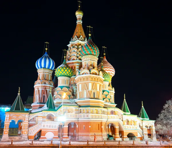 圣瓦西里大教堂在夜晚，红场，莫斯科，俄罗斯 — 图库照片
