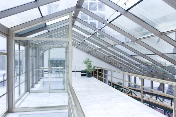 Vanishing transparent hallway — Stock Photo, Image