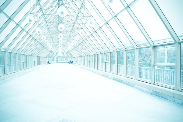 Прозрачный коридор — стоковое фото