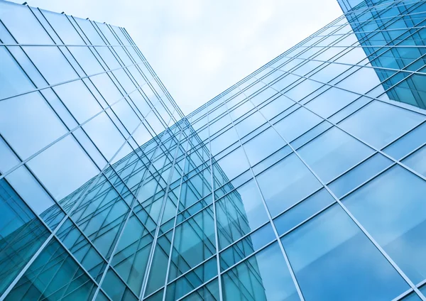 Parede de vidro transparente do edifício empresarial contemporâneo — Fotografia de Stock