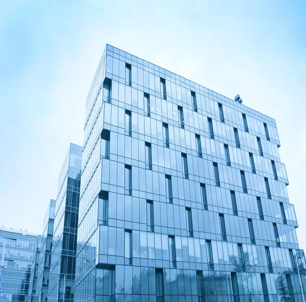 Textura resbaladiza del edificio de gran altura de vidrio —  Fotos de Stock