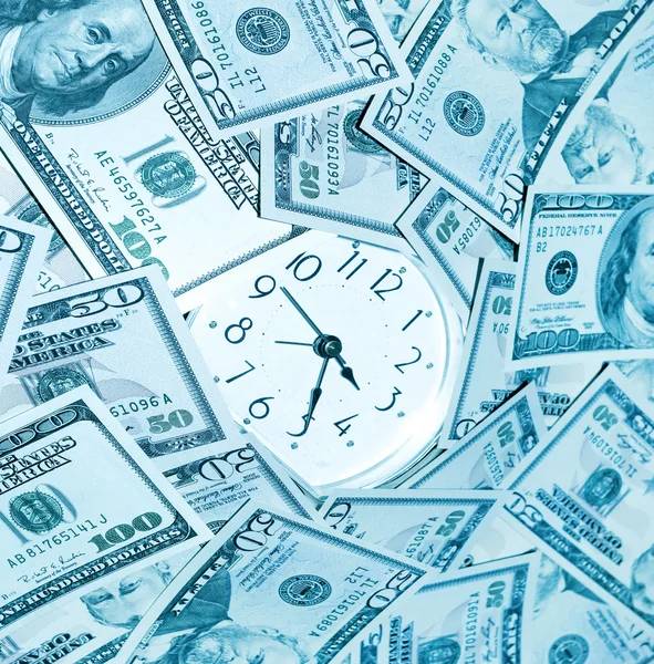 Horloge et argent — Photo