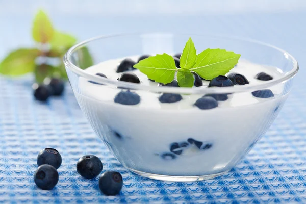 Jogurt z świeżych jagód — Zdjęcie stockowe