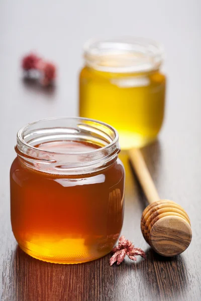 Miel en frasco —  Fotos de Stock