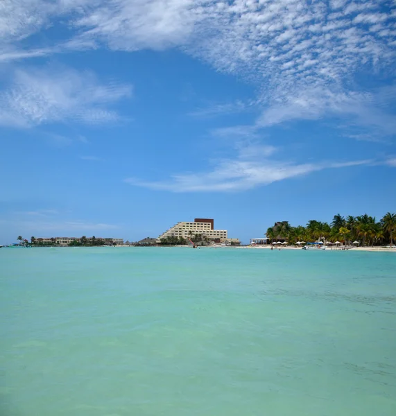 Perfecte tropisch strand in isla mujeres — Stockfoto