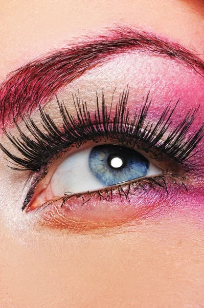 Make-up av en vacker kvinna öga — Stockfoto