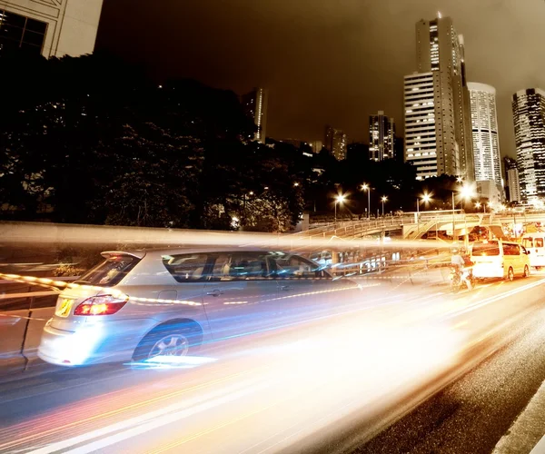Auto in rapido movimento di notte — Foto Stock