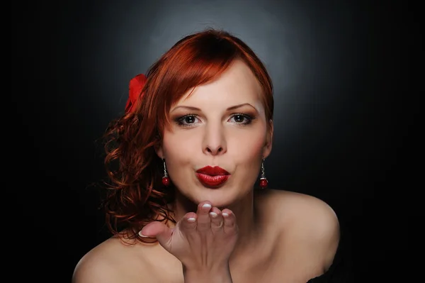 Krásná rusovláska žena — Stock fotografie