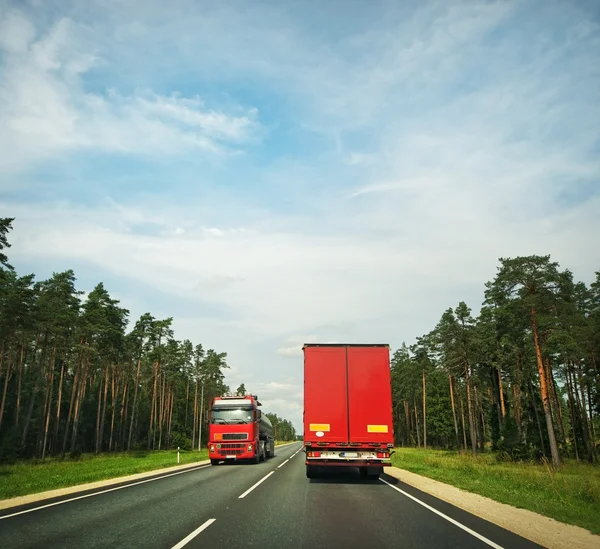 Fast moving truck — Stock Photo, Image
