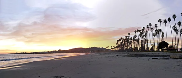 І чистих пляжів міста Санта-Барбарі Ліцензійні Стокові Зображення