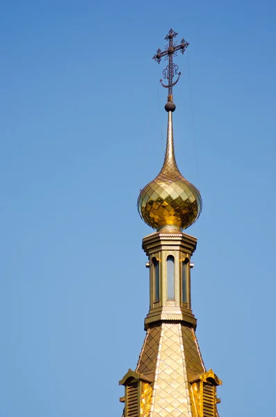 Купол православного храма — стоковое фото