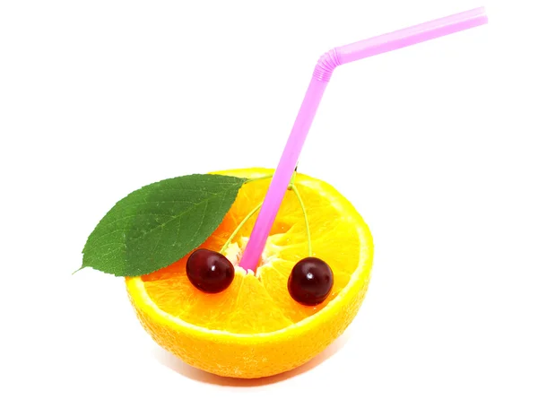 Orange och körsbär natur cocktail — Stockfoto