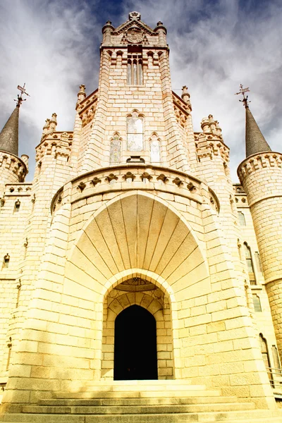 Palác episcopal ve městě astorga — 图库照片