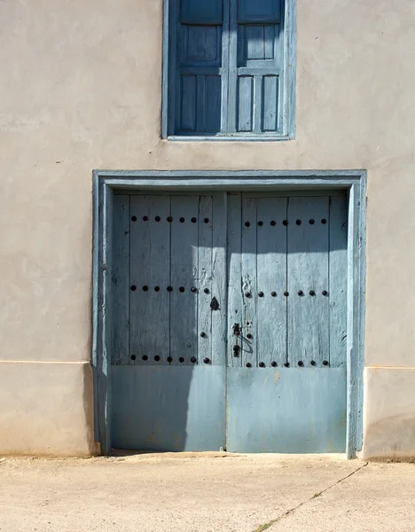 Rustik dörr — Stockfoto