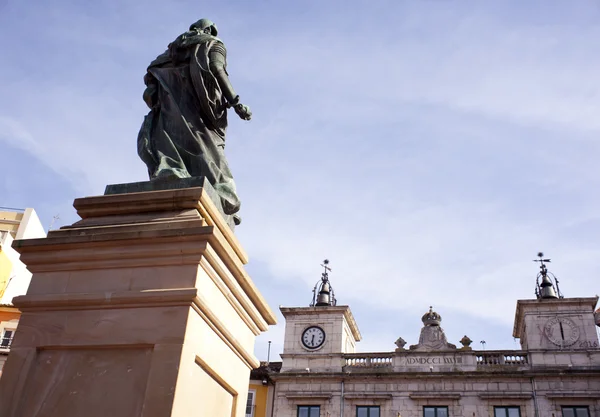 Monument in the square, Burgos — Stock Photo, Image