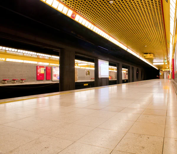 Metro ulaşım — Stok fotoğraf