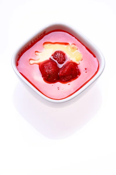 Custard cu căpșuni — Fotografie, imagine de stoc