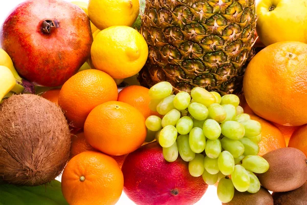 Fresh fruit — Stock Photo, Image