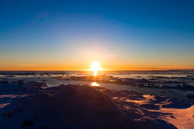 Antarctic sunset clipart