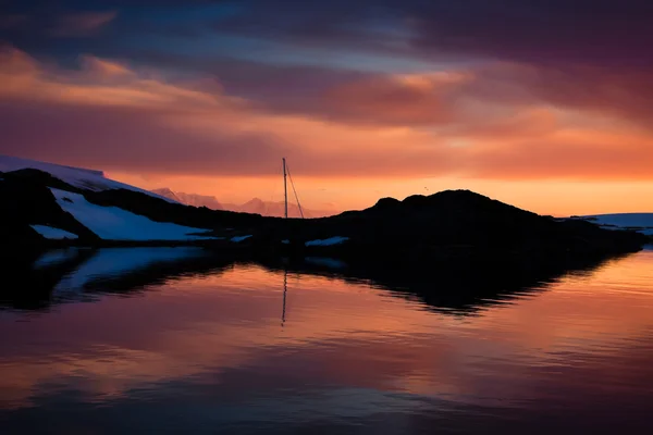 南極の夏の日没 — ストック写真