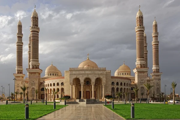 Sanaa, mesquita AL-Saleh — Fotografia de Stock