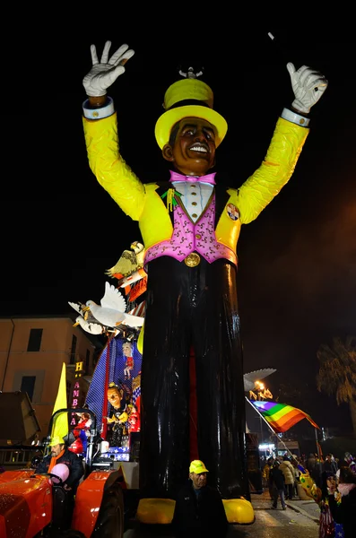 Νύχτα Καρναβάλι του Βιαρέτζιο — Φωτογραφία Αρχείου