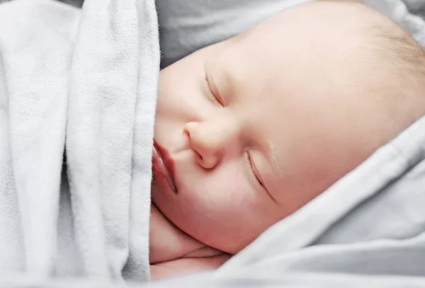Novorozenec spí — Stock fotografie