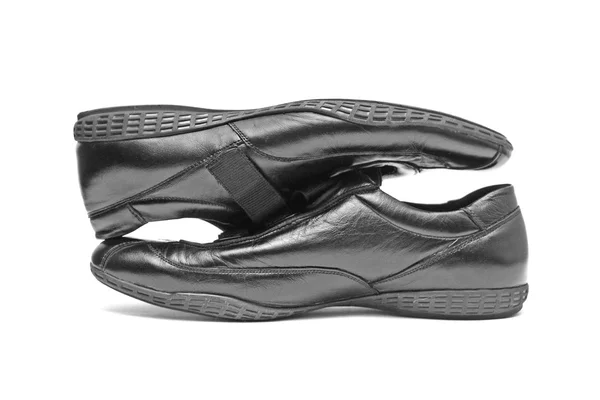 Schwarze Schuhe isoliert — Stockfoto