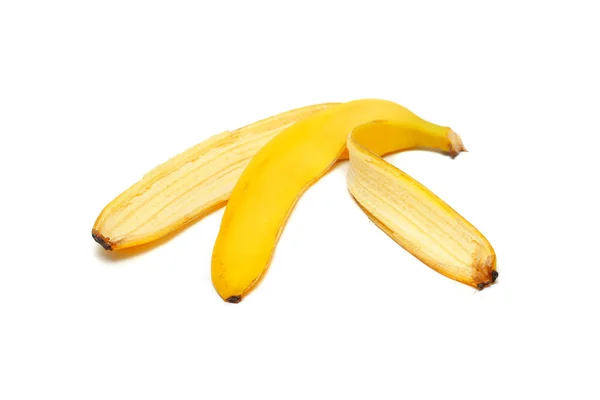 Bananowe skórki na białym tle — Zdjęcie stockowe