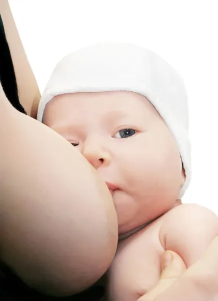 Matka karmi dziecko piersią — Zdjęcie stockowe