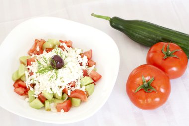 taze Akdeniz salatası