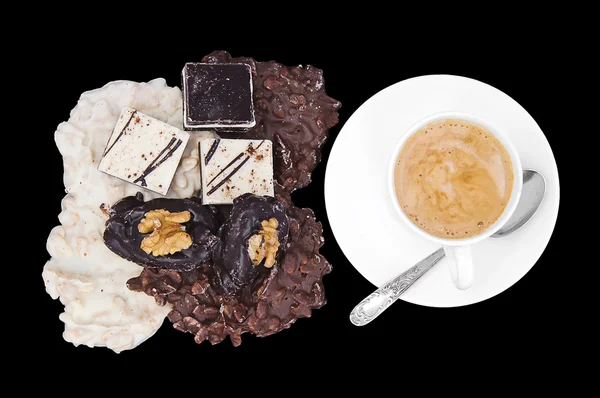 Kopje koffie en chocolade chip — Stockfoto