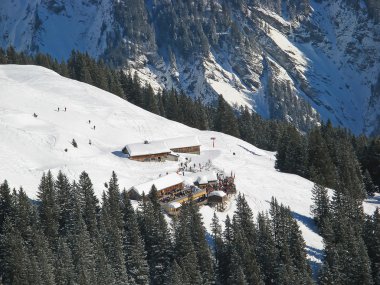 İsviçre Alpleri'nde kış