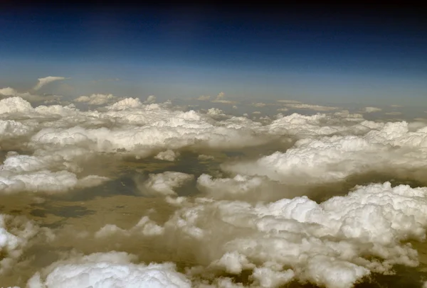 Widok chmura góra Ariel — Zdjęcie stockowe
