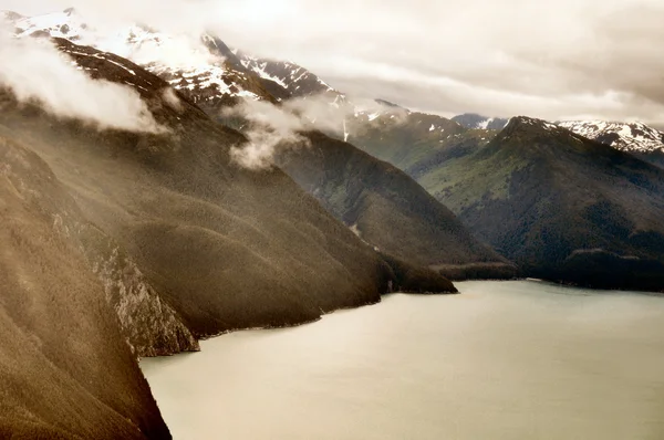 Alaskan-gebirge — Stockfoto