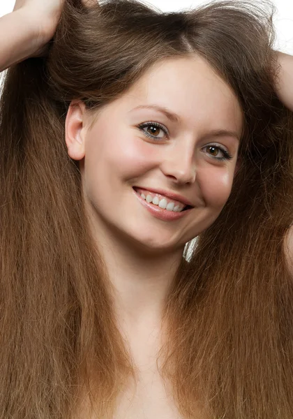 Piękna dziewczyna z długo zdrowe włosy — Zdjęcie stockowe