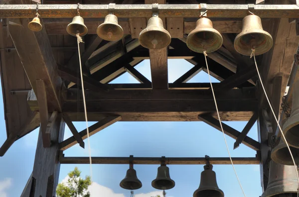 Reihe von antiken Glocken — Stockfoto
