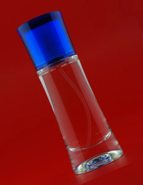 Frasco azul perfume — Foto de Stock